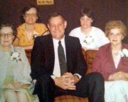 from left: Daddy's mom Amalia, me, Daddy, my sister Gwen, Daddy's mother-in-law Lucille
