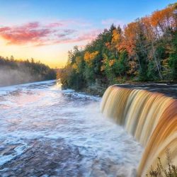 https://www.planetware.com/pictures/michigan-usmi.htm